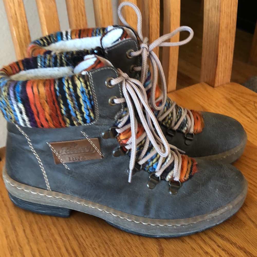 Rieker 1874 women’s grey boots size 7.5